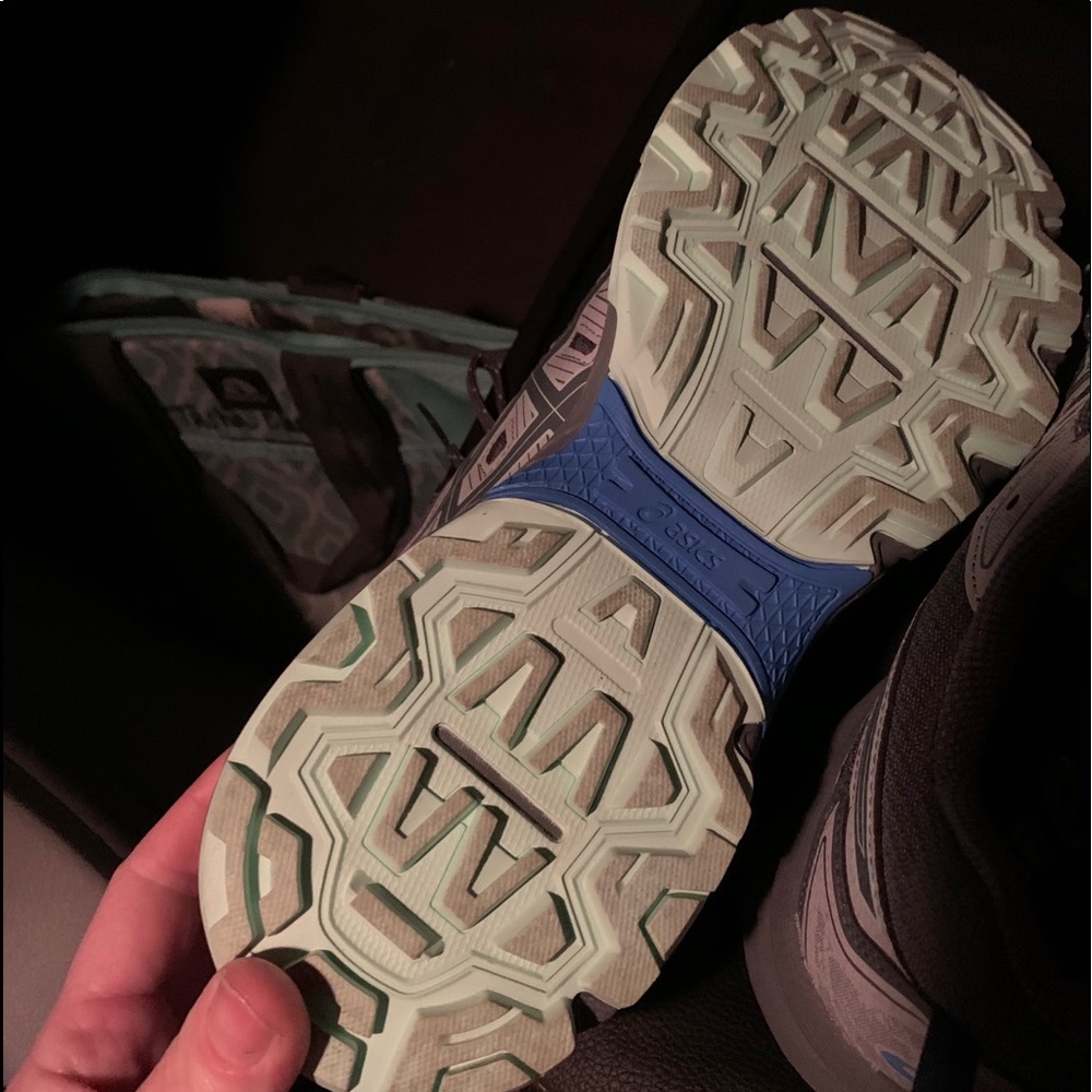 ASICS basic Tennis shoes - Picture 2 of 5